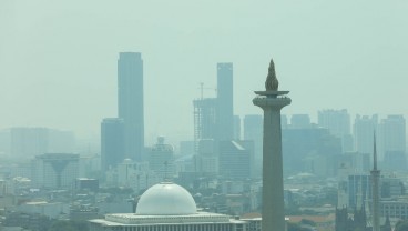 Jelang KTT Asean, Udara Jakarta Sore Ini Masih Terburuk ke-3 di Dunia