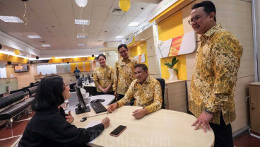 Sambut Harpelnas 2023, Maybank Indonesia Gelar Berbagai Kegiatan Mulai Dari Promosi, Seed Pencil dan Tanaman Hias