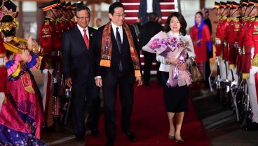 PM Jepang Fumio Kishida Tiba di Jakarta untuk Hadiri KTT Asean 2023