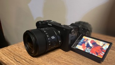 Sony a6700 vs A7R vs ZV-E10, Kamera AI Mana yang Terbaik?