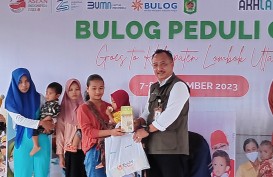 Bulog Salurkan 7,65 Ton Beras Fortivit Untuk Pencegahan Stunting di Lombok Utara