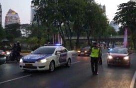 Viral Mobil Polisi Hampir Serempet Rombongan PM Laos saat KTT Asean