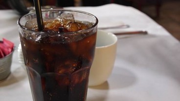Ini 6 Bahaya Mengonsumsi Soda Berlebihan
