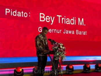 Kelakar Pj Gubernur Jabar Soal Nama Kereta Cepat Jakarta Bandung