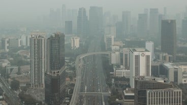 Tangani Polusi, Heru Budi Sebut Stok Water Mist Masih Terbatas