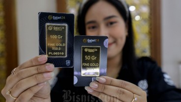 Pergerakan Harga Emas Hari Ini kala Fokus Investor Beralih ke Minyak Mentah