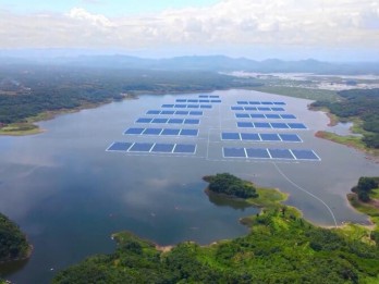 PLTS Terapung Cirata Telan Rp1,7 Triliun, Terbesar di Asia Tenggara!