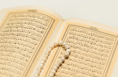 Keutamaan Surat Al-Waqiah, Bacaan Arab, Latin, dan Artinya