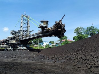 Remuk Redam Kinerja Semester I PTBA, Siap Melambung di Paruh Kedua?