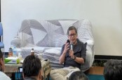 Rocky Gerung Heran dengan Pernyataan Mahfud MD soal Penggusuran Masyarakat Adat Rempang