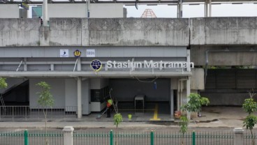 Gangguan, Jalur Commuter Line Manggarai-Jatinegara Belum Bisa Dilalui