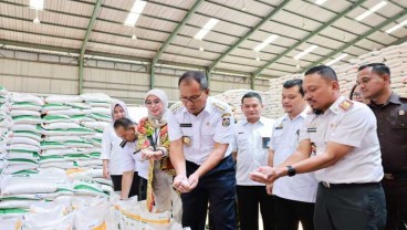Stok Beras Makassar Aman, Masyarakat Diimbau Tidak Panik