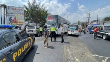 Kecelakaan Bus Tentrem di Perlintasan Kereta Api Singosari Telan Korban Jiwa