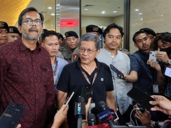Sembilan Jam Diperiksa Bareskrim, Rocky Gerung Dicecar 70 Pertanyaan