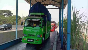 60 Truk ODOL Terjaring Razia di Ruas Tol Surabaya-Gempol