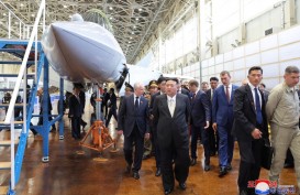 Kim Jong-un Puji Perkembangan Teknologi Penerbangan Rusia