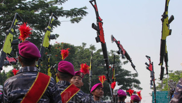 Kirab HUT ke-78 TNI Angkatan Laut