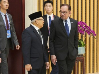 Momen Keakraban Ma'ruf Amin & PM Malaysia saat Ketemu di China