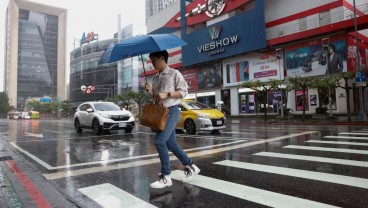 Cuaca Jakarta Hari Ini 18 September: Hujan Guyur Ibu Kota Siang-Malam