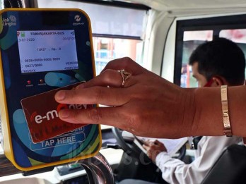 Tips Melindungi Diri dari Kejahatan Jasa Keuangan
