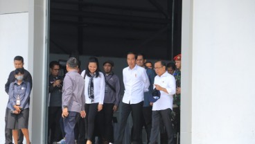 Sambut Jokowi di Stasiun Tegalluar, Bupati Bandung Yakin Kereta Cepat Dongkrak Kunjungan Wisatawan