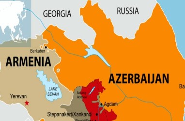 Pengunjuk Rasa Bentrok dengan Polisi di kedutaan Rusia di Armenia karena Serangan Azerbaijan