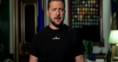 Presiden Ukraina Volodymyr Zelensky mengatakan, Jumat (4/8/2023), mengatakan bahwa pembicaraan untuk menemukan penyelesaian damai atas perang di Ukraina yang diadakan di Arab Saudi pada 5 dan 6 Agustus 2023 merupakan langkah penting menuju pertemuan puncak perdamaian global./Reuters