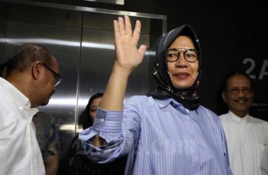 Beda Klaim Karen Agustiawan dan Dahlan Iskan Soal Pengadaan LNG Pertamina