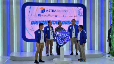 OJK Sebut Industri Otomotif Dorong Kinerja Pembiayaan di Jatim 10,07 Persen