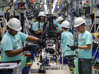 Apindo Bantah Produksi Industri Mandek Imbas Impor Bahan Baku Melemah