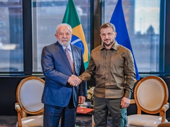 Presiden Brasil Lula dan Zelensky Bertemu Bahas Perdamaian di Ukraina
