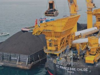 Nelangsa Batu Bara Indonesia dari Sentimen Dalam dan Luar Negeri