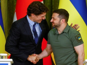 Presiden Ukraina Zelensky Mendadak Kunjungi Kanada, Ada Apa?