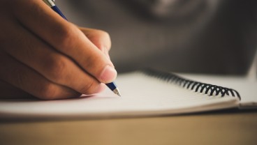 Pengertian, Ciri-Ciri, dan Contoh Pantun Nasehat