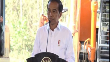 Perintah Jokowi untuk Atur TikTok, Buntut Penjualan di Tanah Abang Rontok