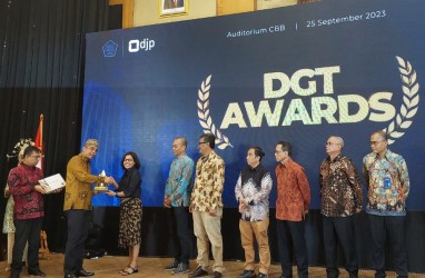 Bisnis Indonesia Raih Penghargaan dari Ditjen Pajak Kemenkeu