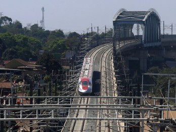 Kemenhub Beberkan Progres Izin Operasi Kereta Cepat WHOOSH