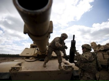 Rusia vs Ukraina Makin Panas Pasca-Tank AS Tiba di Ukraina