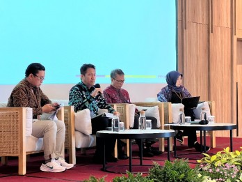 DJP Pede Penerimaan Pajak 2023 Capai Target, Bea Cukai Pesimistis