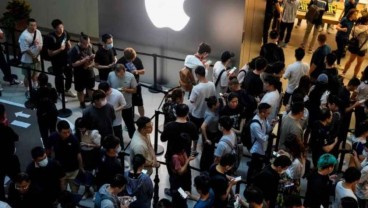 Viral iPhone 15 Dijual di Pinggir Jalan China dengan Harga Mahal