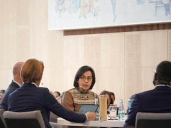 Bursa Karbon Meluncur, Sri Mulyani Sebut RI Ambisius Lakukan Climate Action