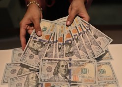 Rupiah Ditutup Menguat ke Rp15.460, Dolar AS Keok