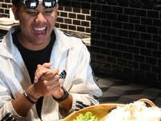 The Zuri Hotel Palembang Hadirkan Paket Makan Bertiga