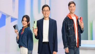Asus Zenfone 10, Smartphone Mungil Bertenaga Besar Seharga Rp9 Juta