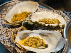 Menikmati Sensasi Oyster dengan Menu Variatif
