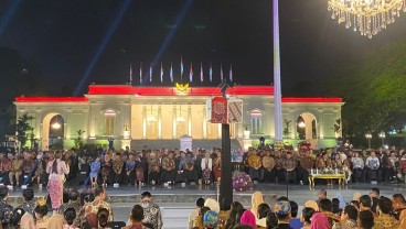 Buka Istana Berbatik, Jokowi Minta Masyarakat Lestarikan Batik