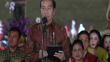 Rayakan Istana Berbatik, Jokowi Ungkap Batik Favoritnya