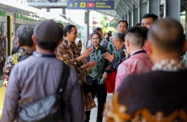 Kereta Whoosh Resmi Beroperasi, Kota Bandung Siap Tangkap Peluang Ekonomi