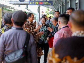 Kereta Whoosh Resmi Beroperasi, Kota Bandung Siap Tangkap Peluang Ekonomi