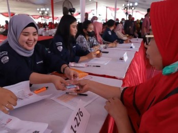 3.745 Buruh Rokok di Surabaya Terima Dana Bagi Hasil Cukai Tembakau